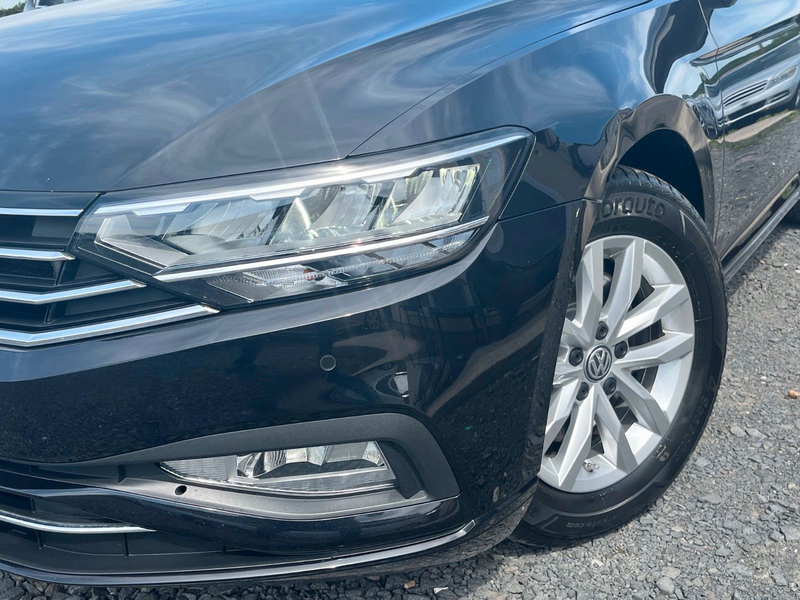 Fahrzeugabbildung Volkswagen Passat Variant 2.0 TDI Aut. Business Navi AHK AC