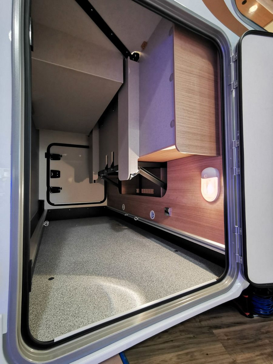 Fahrzeugabbildung Bürstner Lyseo Gallery TD 649 G SIE SPAREN 34.866 € !