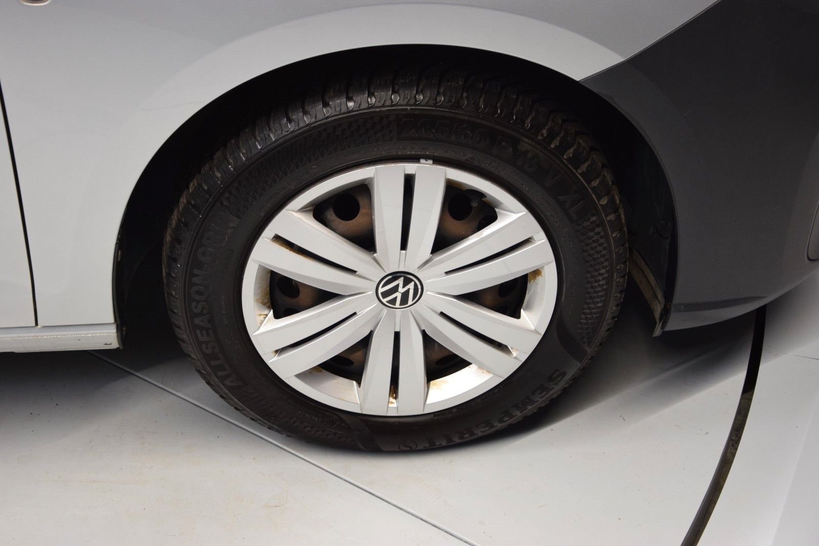 Fahrzeugabbildung Volkswagen Caddy Basis Tempomat 5. Sitzer DAB Leder PDC