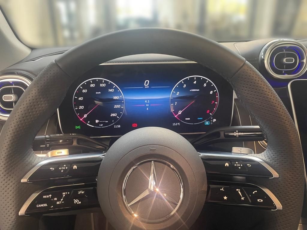 Fahrzeugabbildung Mercedes-Benz GLC 200 4M Coupé +AMG+AHK+ASSISTENZ+PANO+DIGITAL