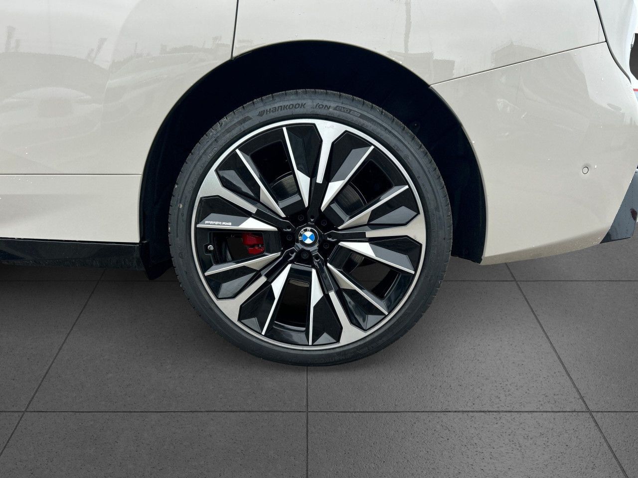 BMW iX - Bild 18