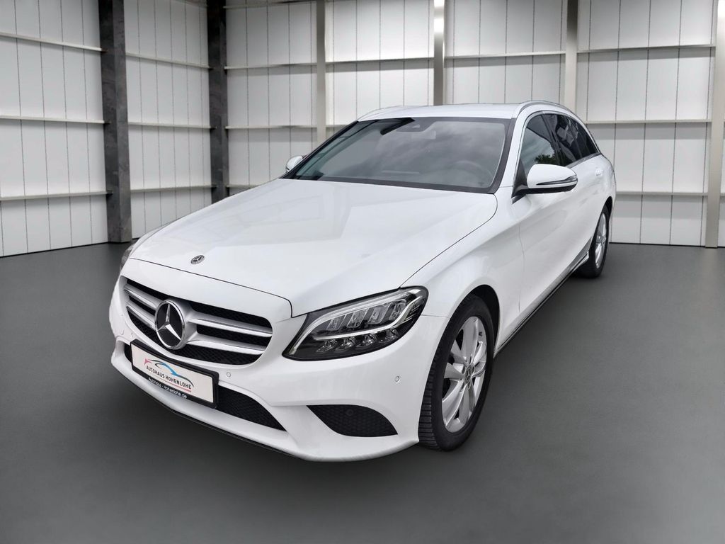 Image of Mercedes-Benz C 220