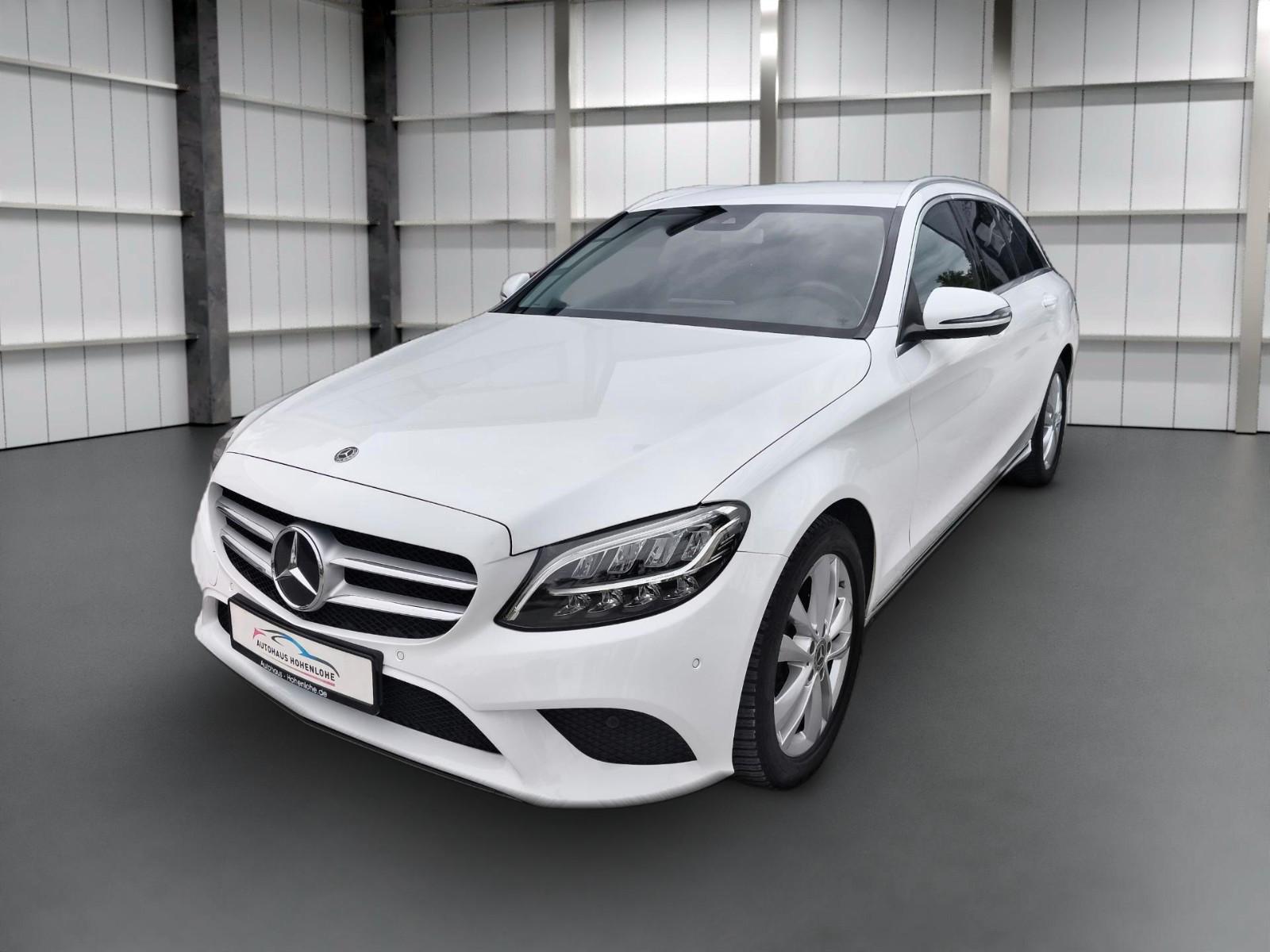 Mercedes-Benz C 220d T AVANTGA NAVI LED APP BT