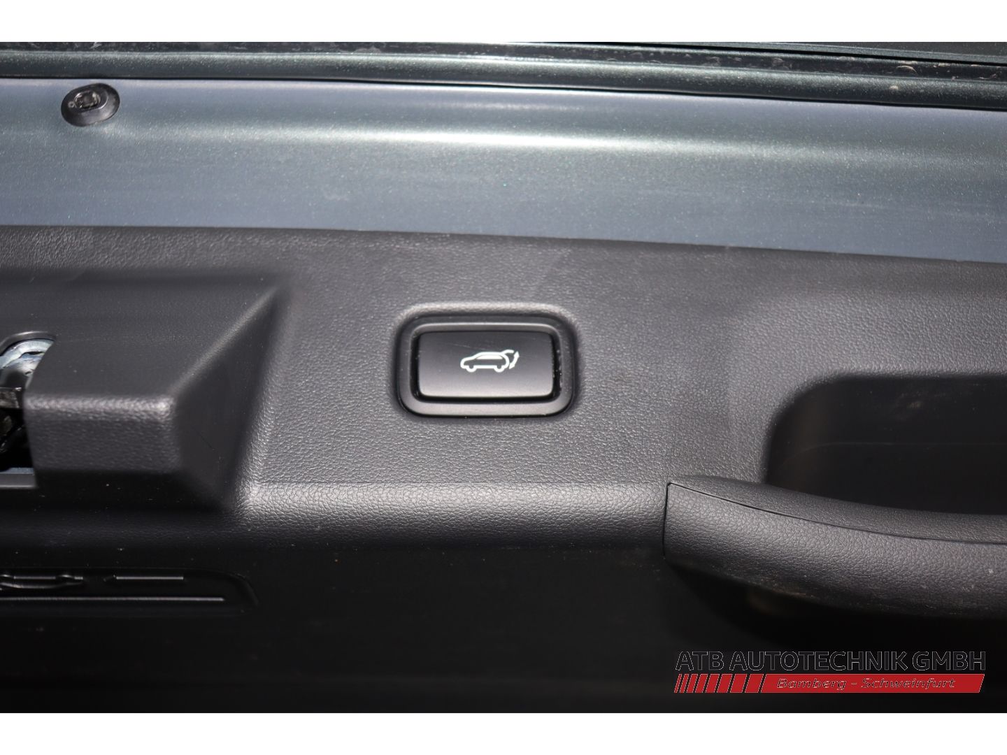 Fahrzeugabbildung Hyundai Tucson Trend 1.6 CRDi 48V 2WD DCT Navi LED ACC