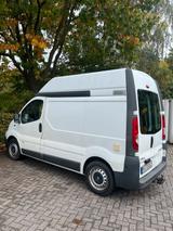 Opel Vivaro Hochdach/ TÜV neu/ Camper & Ha... - gebrauchte Opel Vivaro aus dem Jahr 2007