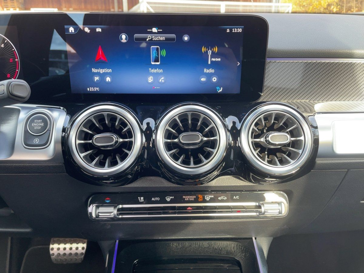 Fahrzeugabbildung Mercedes-Benz GLB 220 d 4M AMG/Night/Kamera/AHK/19''