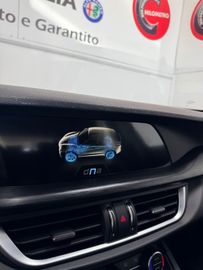 Alfa-Romeo Stelvio - 12