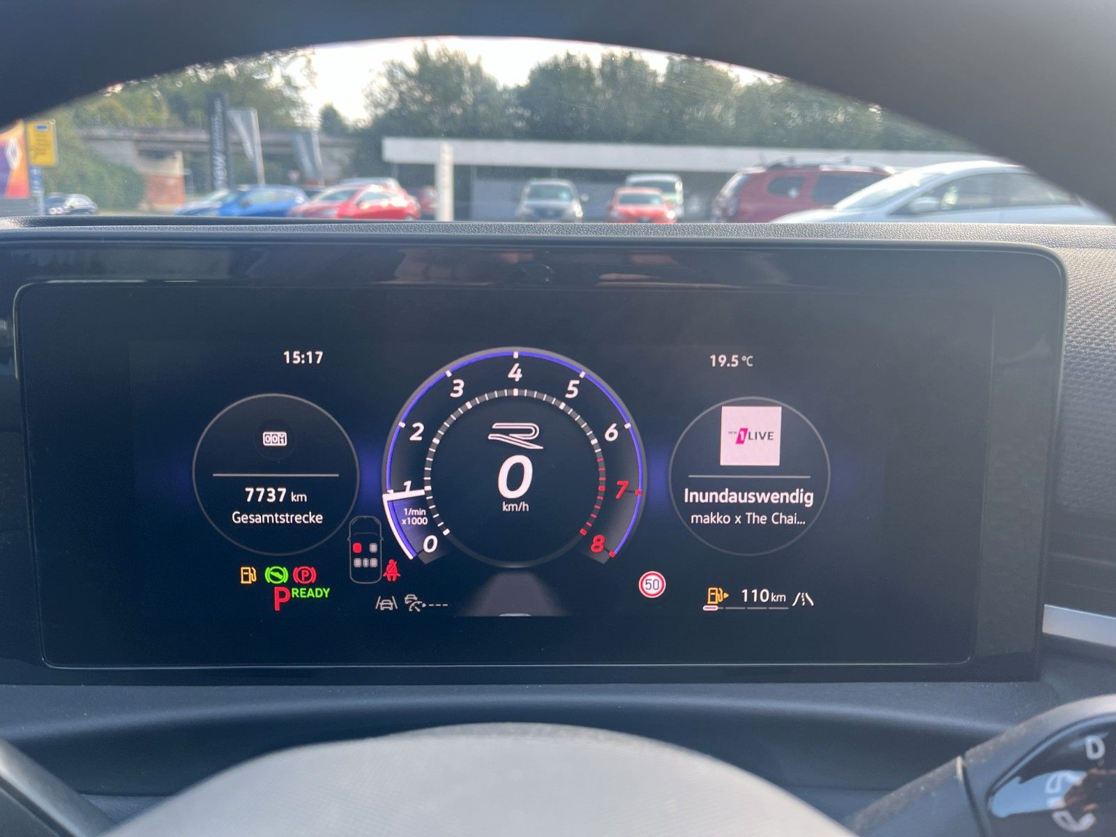 Fahrzeugabbildung Volkswagen T-Roc 1.5 eTSI 110 kW R-Line