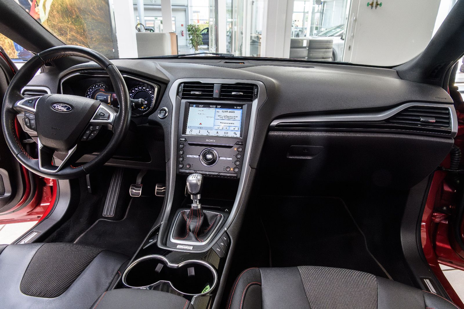 Fahrzeugabbildung Ford Mondeo Turnier ST-Line+PANO+LED+GJR+ACC+SHZ+MEMO