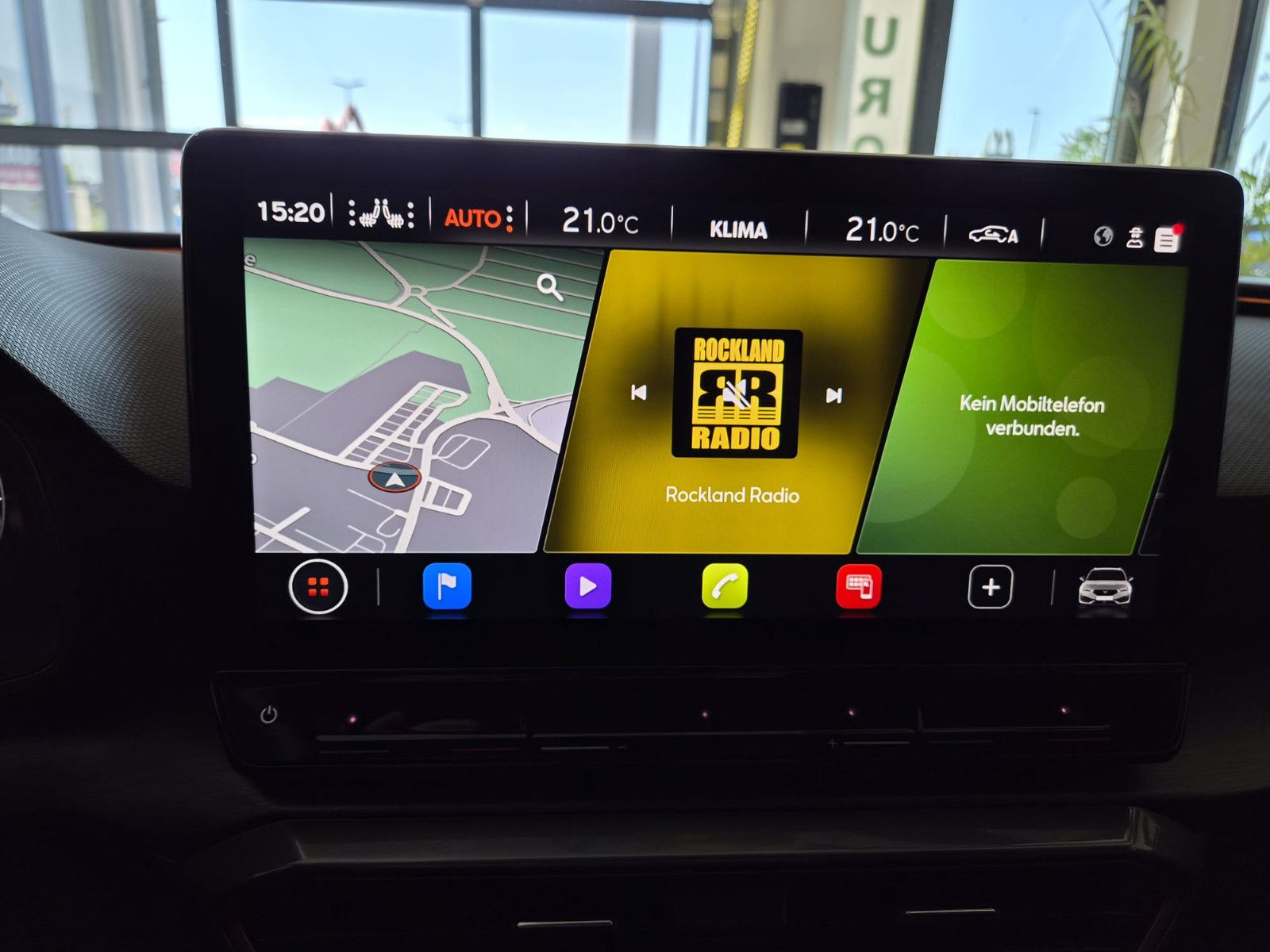 Fahrzeugabbildung CUPRA Leon Sportstourer / NAVI / KAMERA / T-LEDER