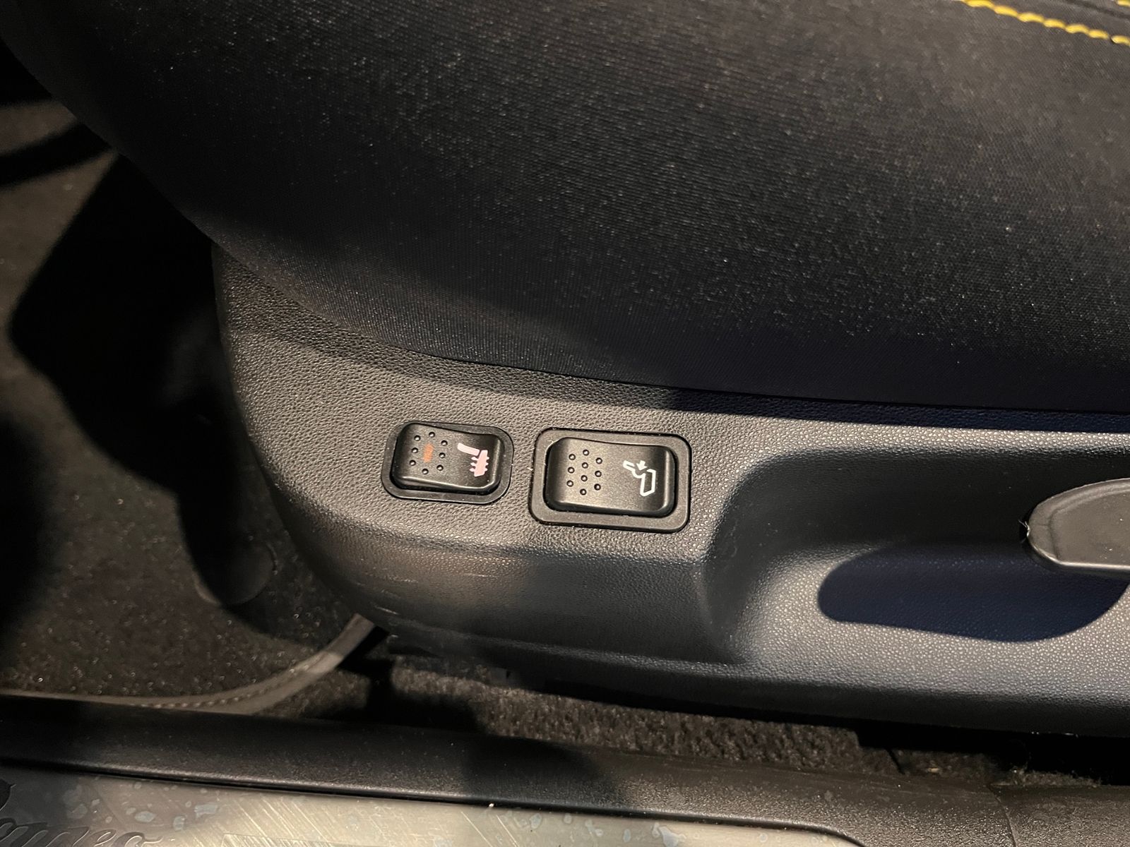 Fahrzeugabbildung Alfa Romeo Giulietta Speciale  Veloce KLIMA XENON NAVI ALU