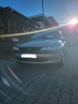 Opel Vectra B 1.8 Tüv neu Oldtimer - Opel Vectra in Aachen