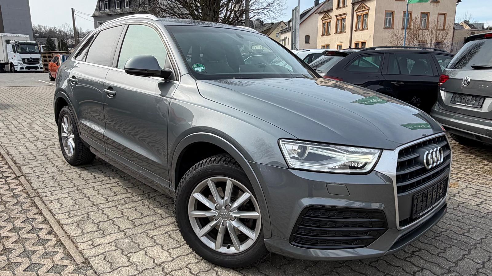 Audi Q3 sport AHK