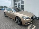 BMW 750 Baureihe 7 750Li xDrive Head-Up, Lang - mit Benzin-Antrieb: Beige, Vollleder, Head-Up Display