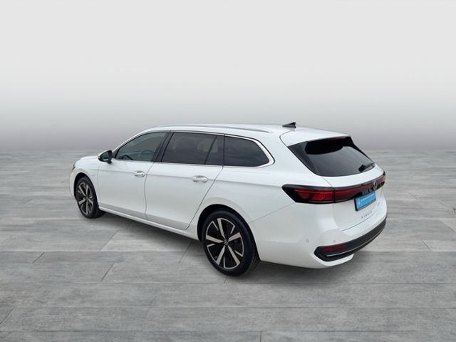 Passat Variant BUISNESS 1.5 TSI eHYBRID DSG REAR
