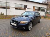 BMW E91 330i LCI Touring Navi Leder Automatik 2.Hand - BMW 330 mit Benzin-Antrieb: Kombi, E91 330i