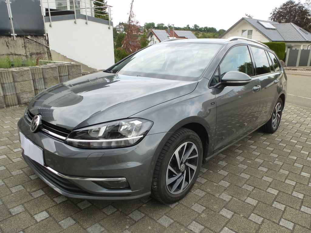 Image of Volkswagen Golf
