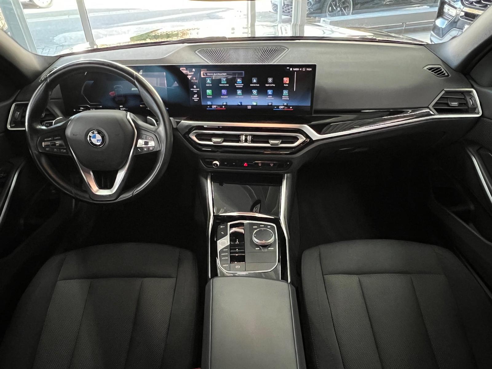 BMW 318d Touring Himmel Anthrazit+Driving Assist