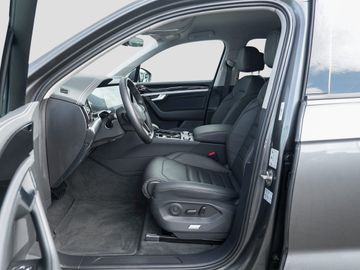 Volkswagen Touareg - 8