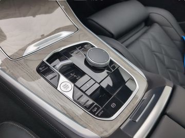 BMW X5 M60 - 12