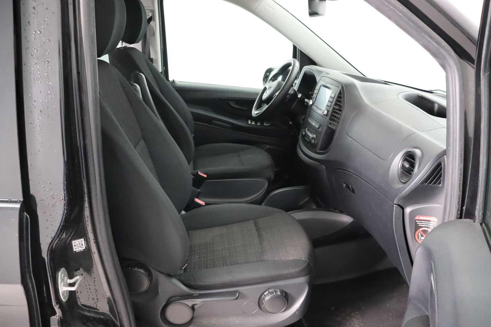Fahrzeugabbildung Mercedes-Benz Vito Tourer 116 CDI lang Edition * 8 Sitze