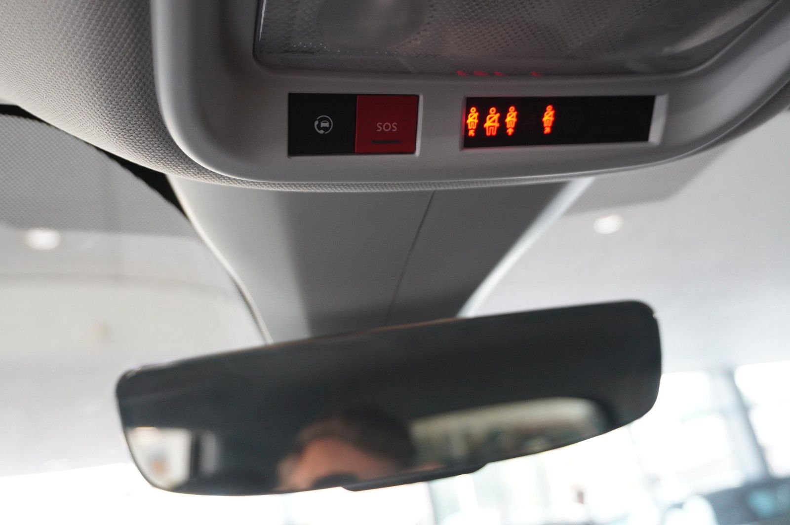 Fahrzeugabbildung Opel Grandland (X) 1.6 PHEV ULTIMATE NAVI/LED/360°/SH