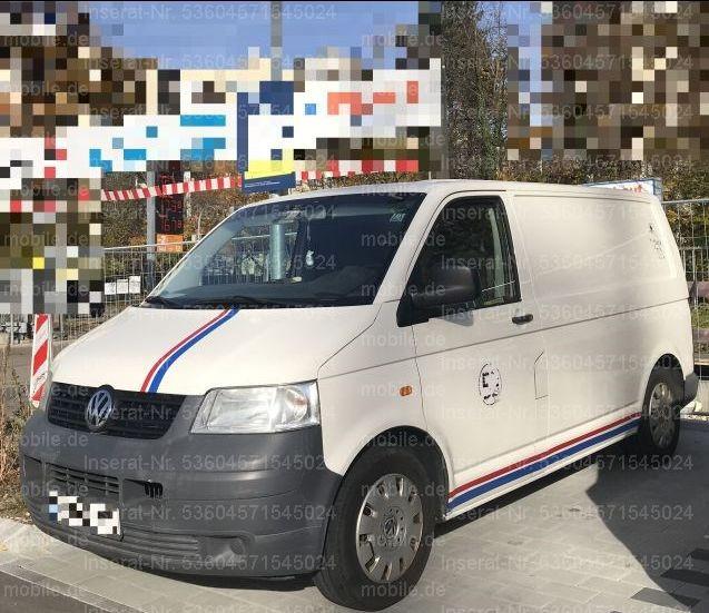 Volkswagen Transporter 2005 — rear view