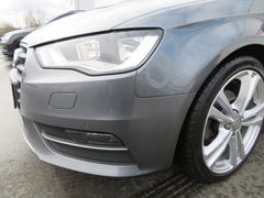 AUDI A3 Sportback 2.0 TDI S-line Sportpaket NavPanACC AUDI A3 Sportback 2.0 TDI S-line Sportpaket NavPanACC