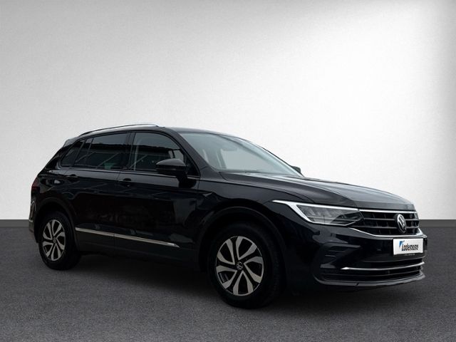 Tiguan 2.0 TDI DSG ACTIVE LED+NAVI.+AHK+ACC+SIHZ