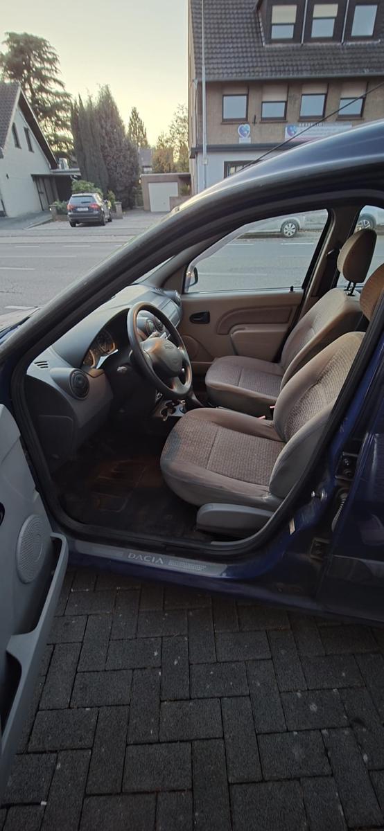 Dacia Logan 2008 — engine 1.598 cm³, 105 HP (77kW)