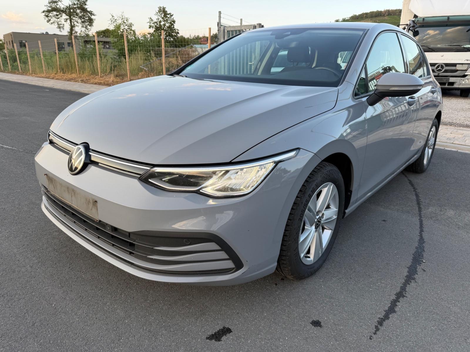 Volkswagen Golf VIII Lim. Life
