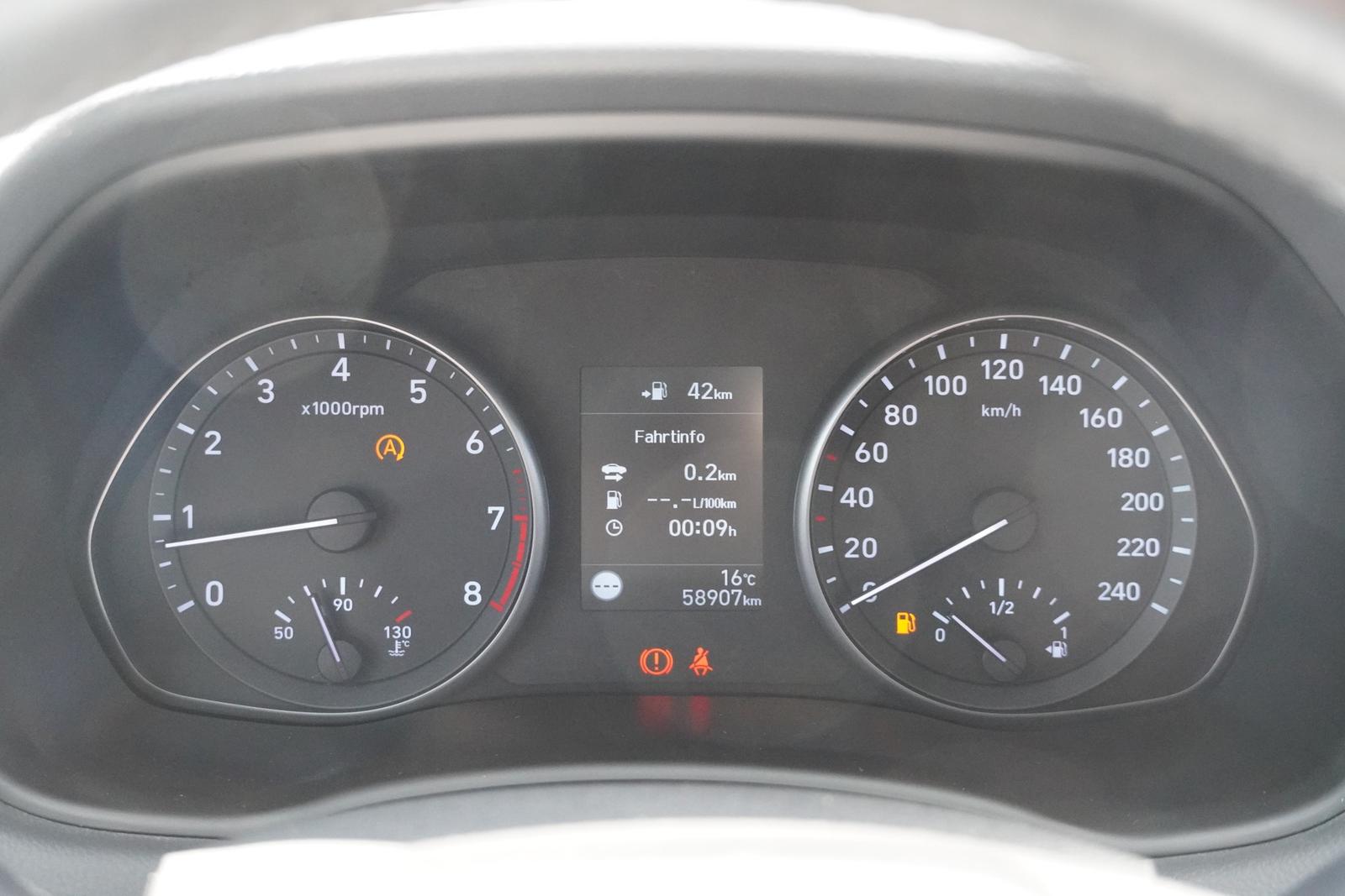 Hyundai i30 1.4 T-GDI Navi Kamera PDC Tempomat Bluetooth