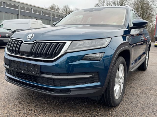 Skoda Kodiaq Style 4x4 LED 360° Ambiente SHZ Teilleder