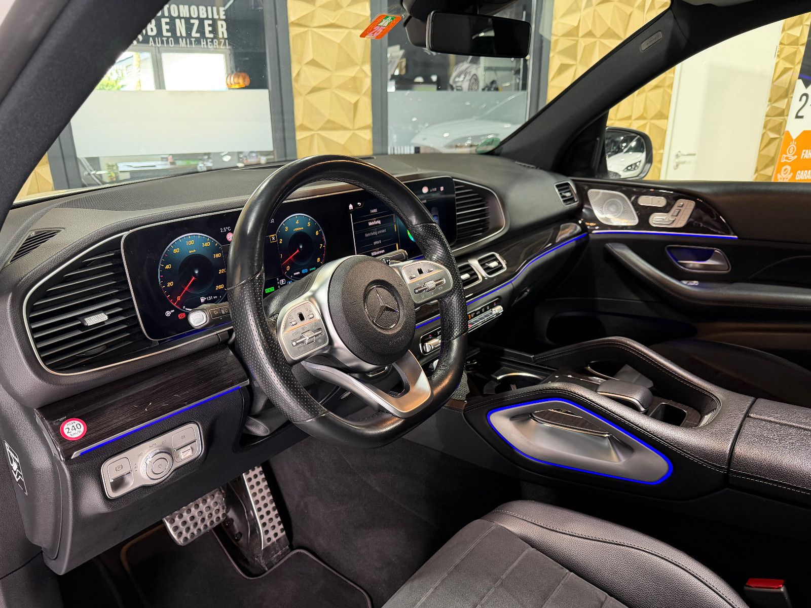 Fahrzeugabbildung Mercedes-Benz GLE 450 /AMG/PANO/BURMESTER/360°/AMBIENTE