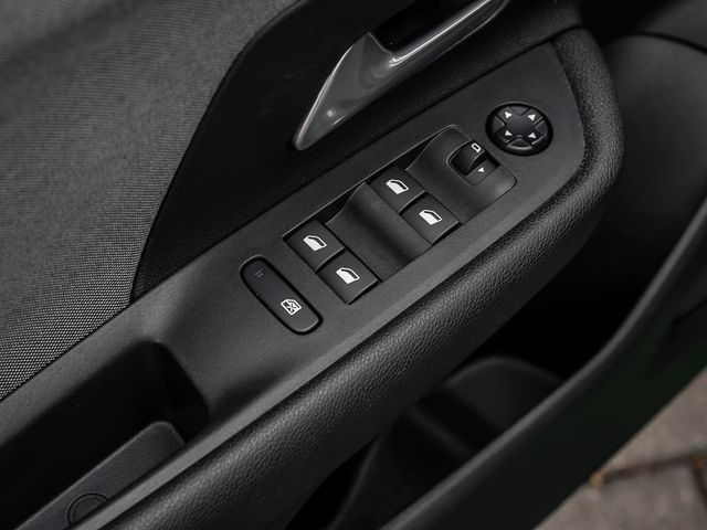Opel Mokka-e Edition Touchscreen DAB Sicht-Paket