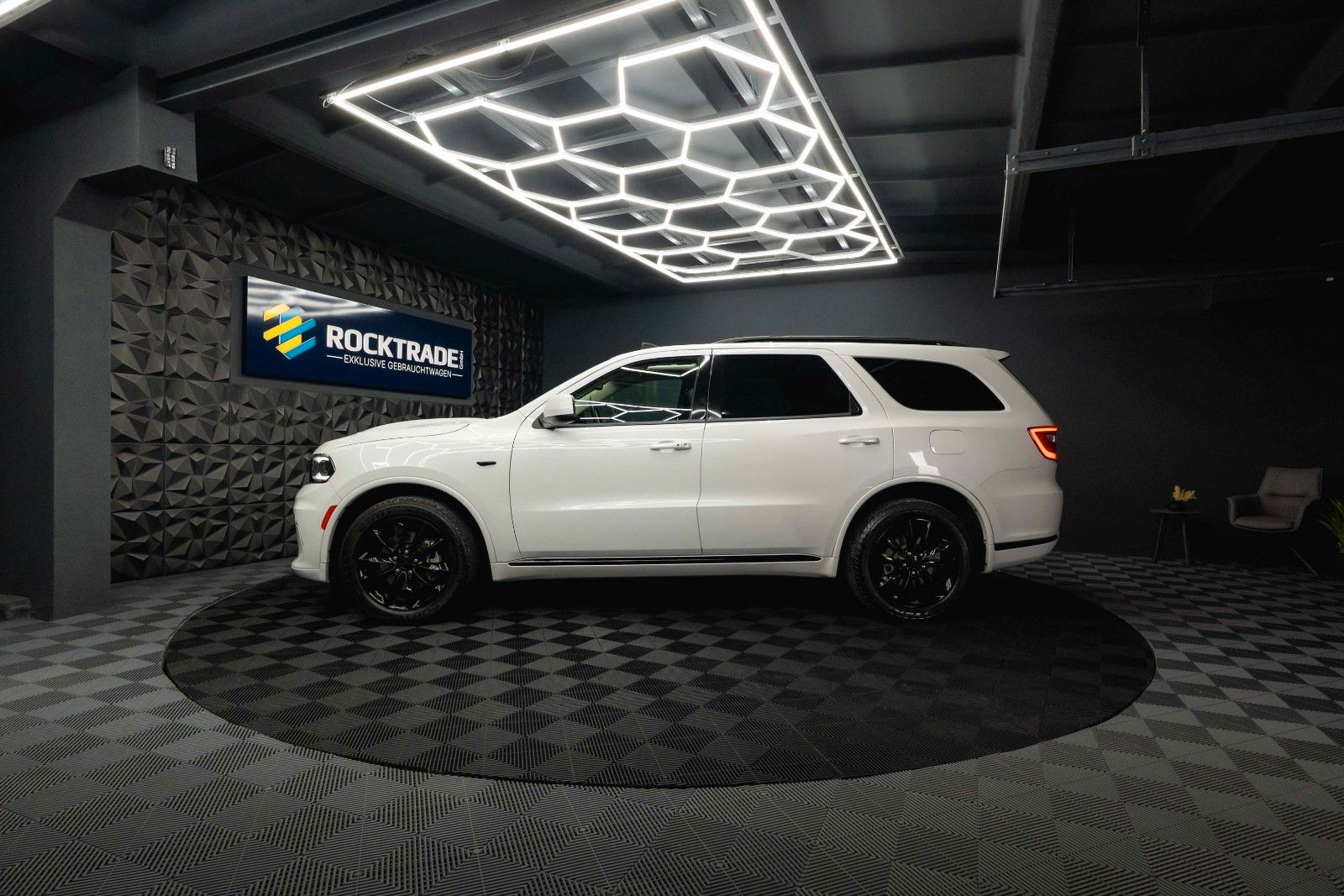 Fahrzeugabbildung Dodge Durango 3.6 V6 R/T 4x4 Night-Paket SRT Styling