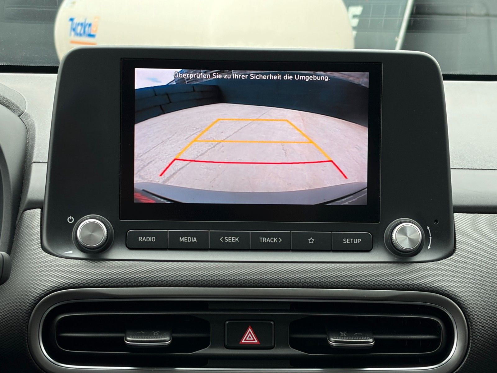 Fahrzeugabbildung Hyundai KONA E Select PDC CAM ACC SHZ LHZ CarPlay Navi