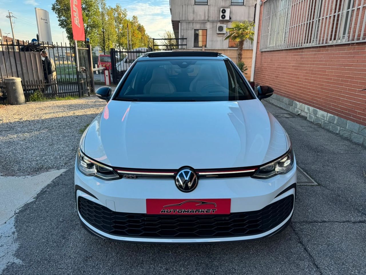 Volkswagen Golf 2.0 TSI DSG GTI imagem 2