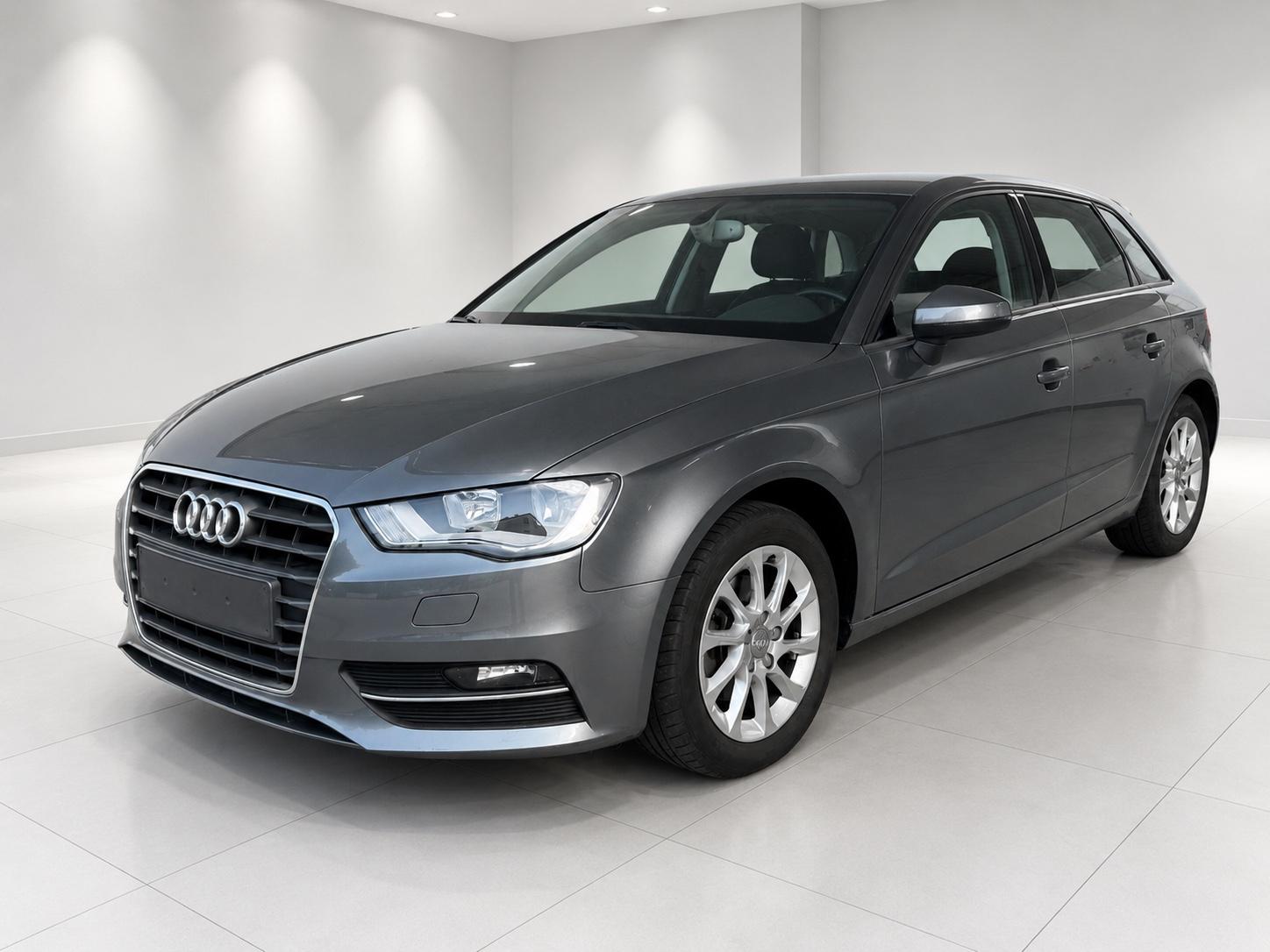 Audi A3 1.Hand attraction ultra SHZ AHK Vollleder
