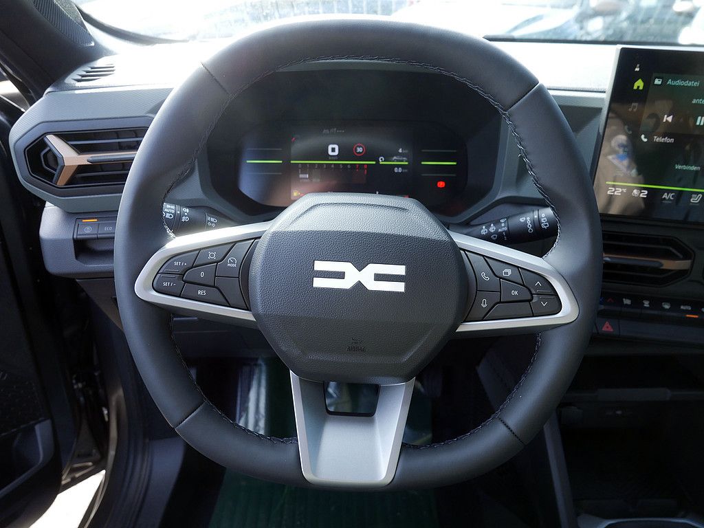 Fahrzeugabbildung Dacia Duster Extreme TCe 130 2WD NEUES MODELL