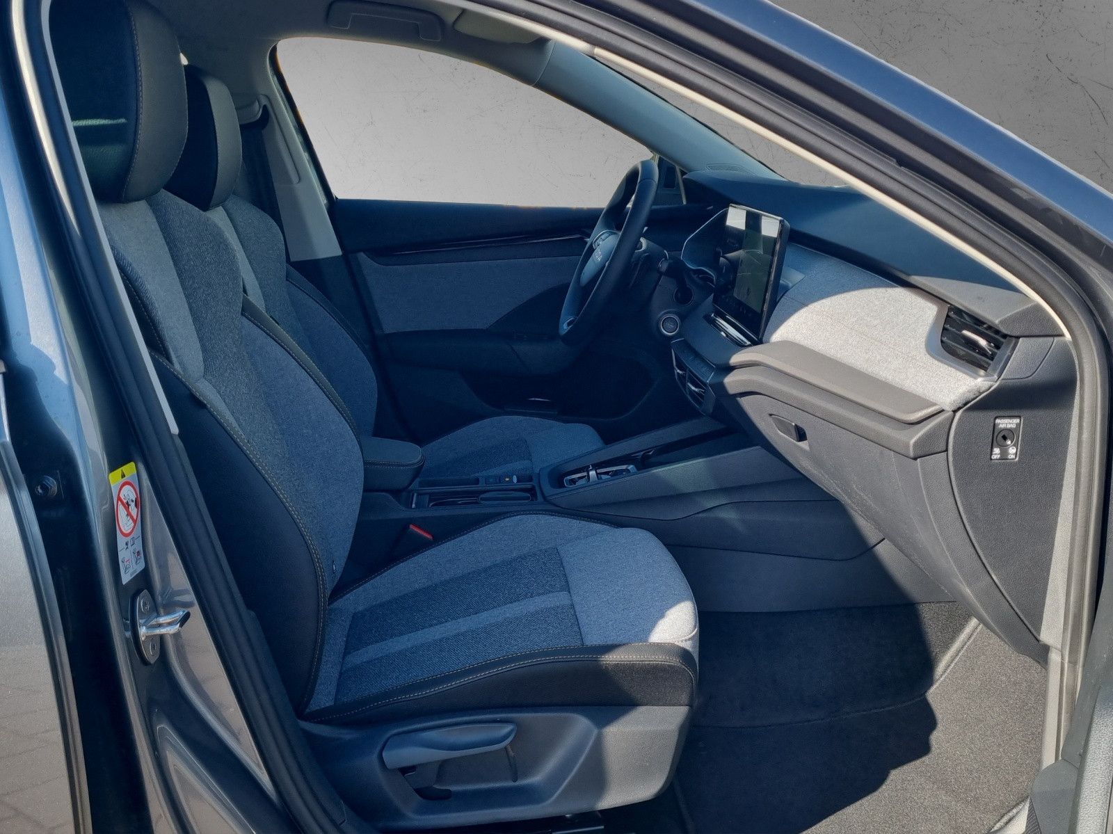 Fahrzeugabbildung SKODA Octavia Combi Tour 2.0 TDI AHK Licht&Sicht+ Win+