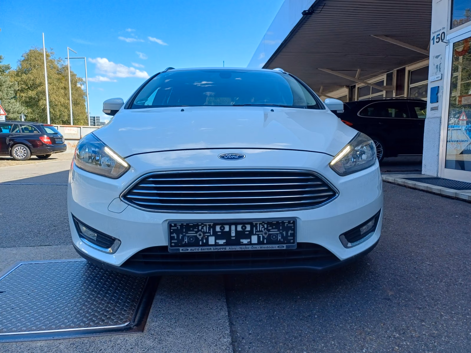 Ford Focus 2015 — rear view