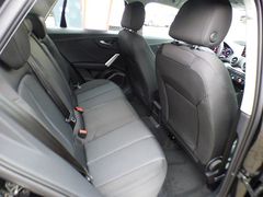 AUDI Q2 35 TFSI Navi digitales Cockpit LED ACC Apple 