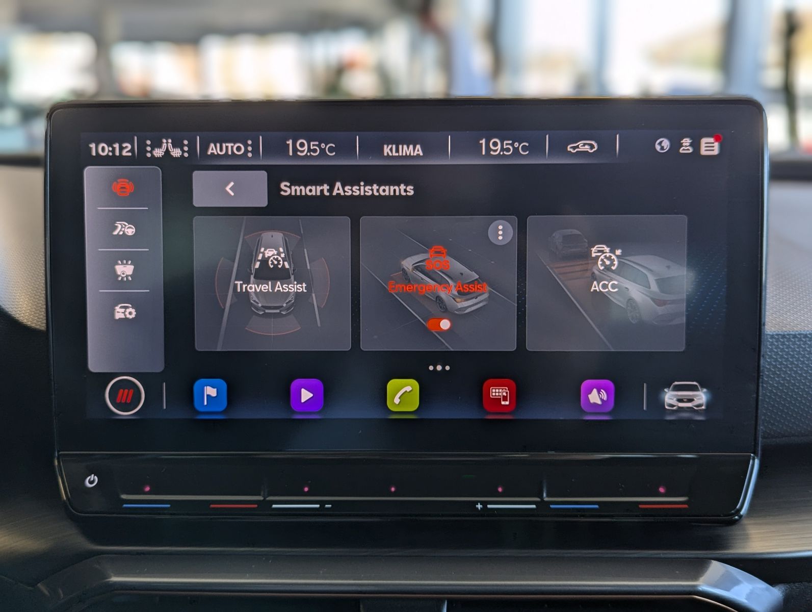 Fahrzeugabbildung CUPRA Leon 1.5eTSI DSG Matrix Cam Vision+ el. Heck AHK