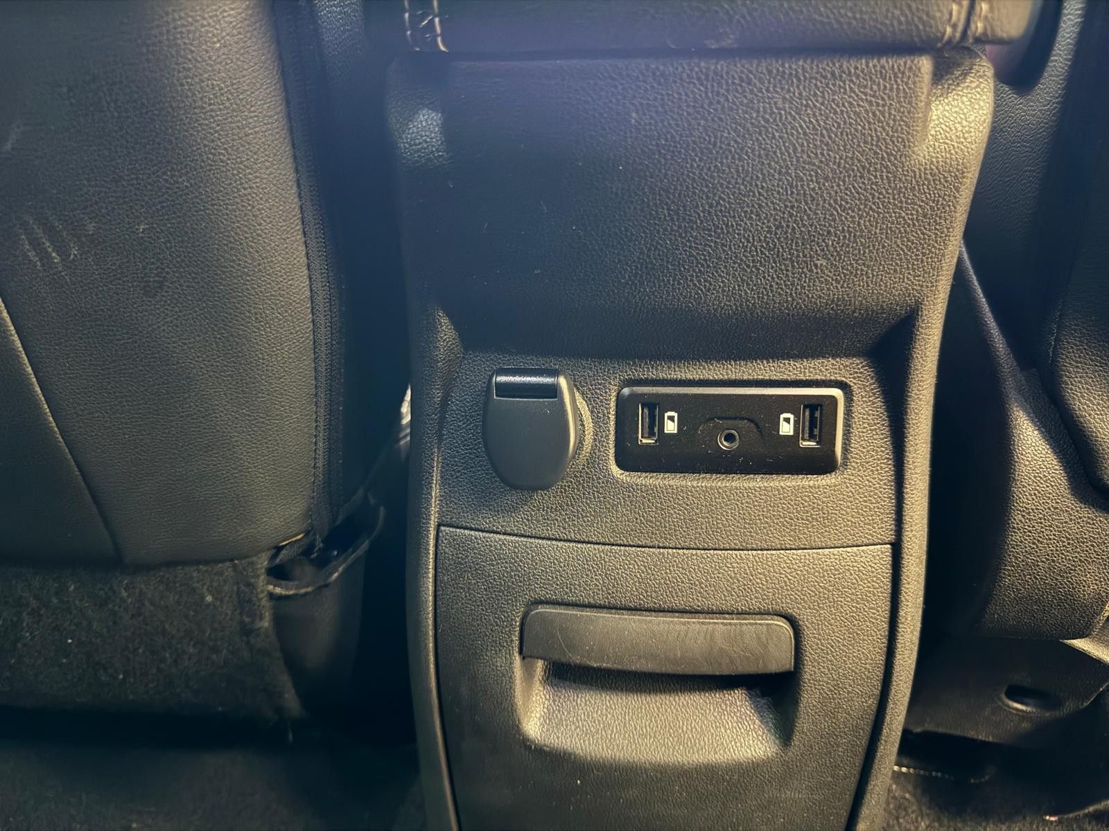 Fahrzeugabbildung Renault Scenic ENERGY dCi 160 EDC Bose Edition/ 7.SITZER