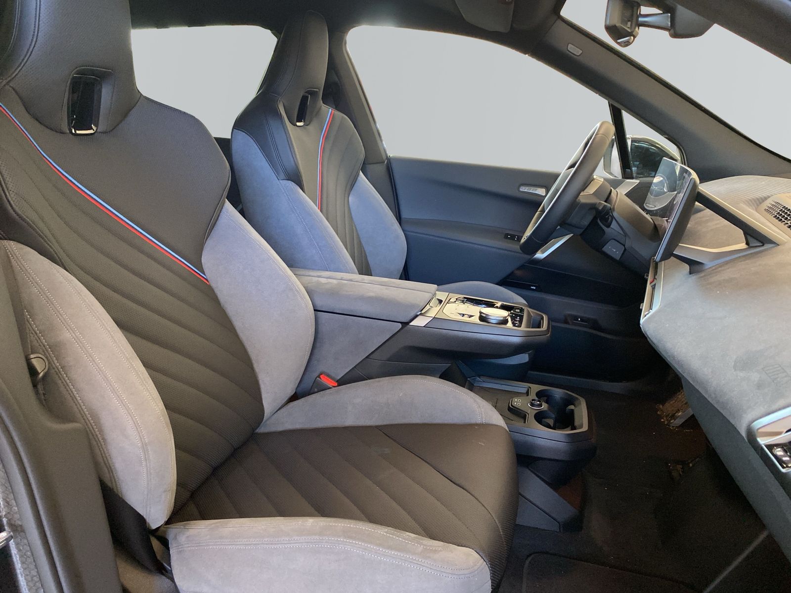 BMW iX - Bild 11