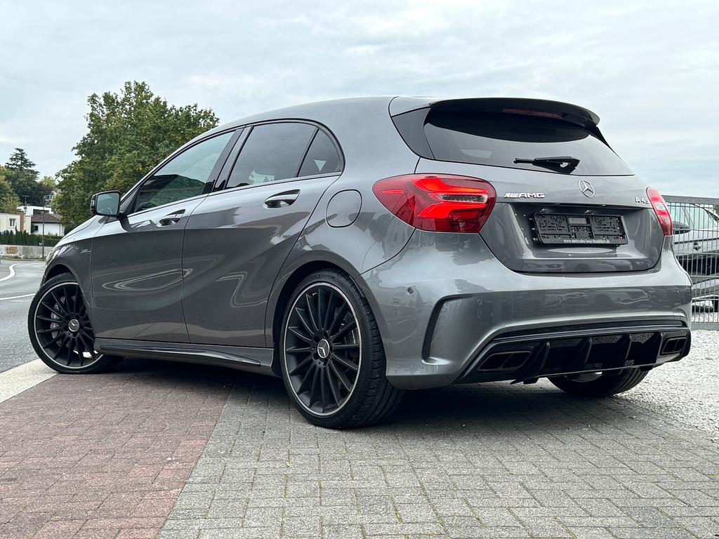 Mercedes-Benz A 45 AMG