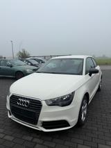 Audi A1 1.2 TFSI Ambition 1.HAND