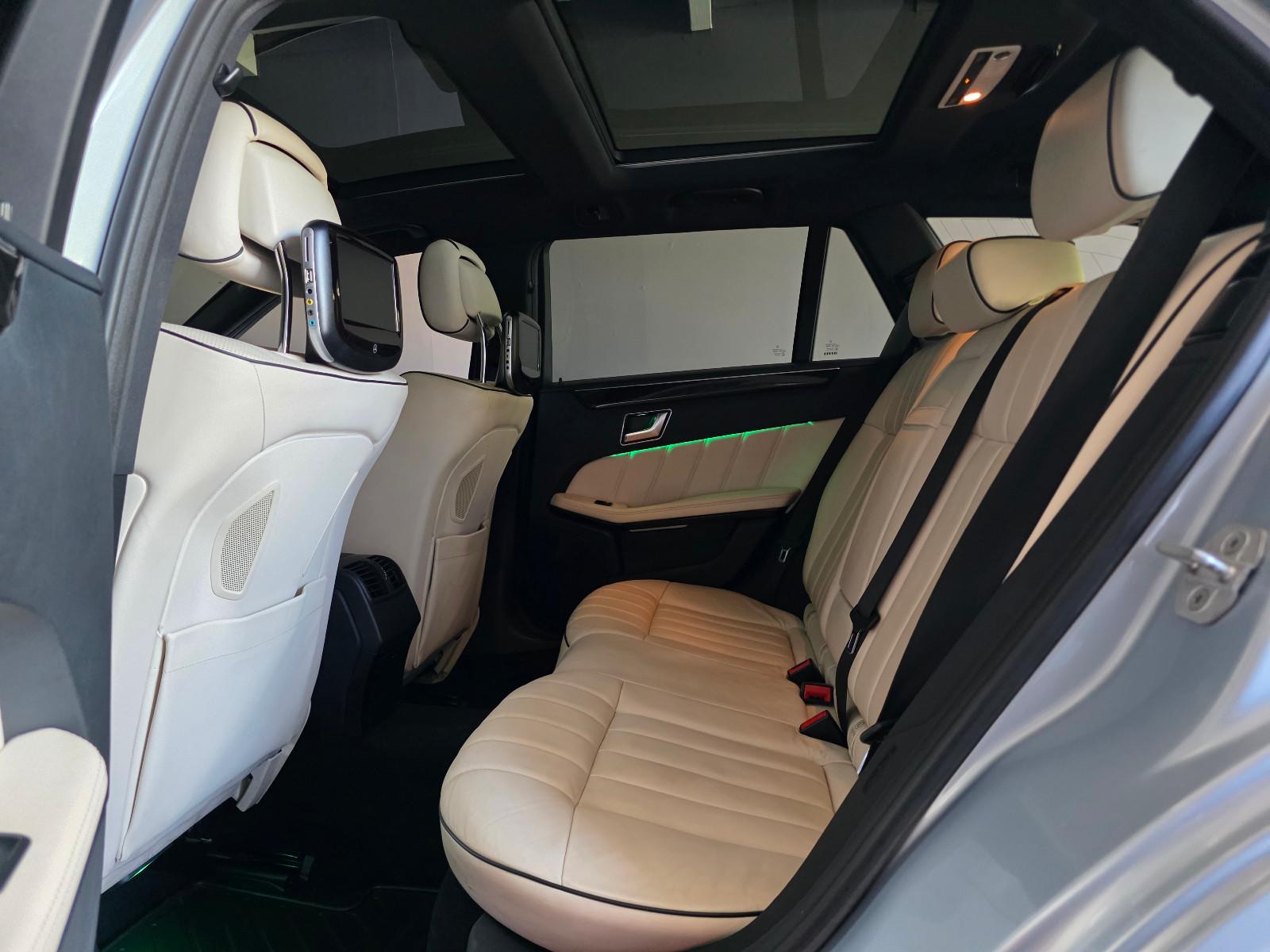 Mercedes-Benz E 350 d T BlueTEC AMG Line | 252 ch | BVA | Toit panoramique | Caméras 360 | DISTRONIC Plus | Cuir ventilé à mémoire | Suspension AIRMATIC
