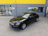 Mercedes-Benz E 220 d/AUTOMATIK/LED/LEDER/SHZ/NAVI/KAMERA - Mercedes-Benz E 220: Limousine